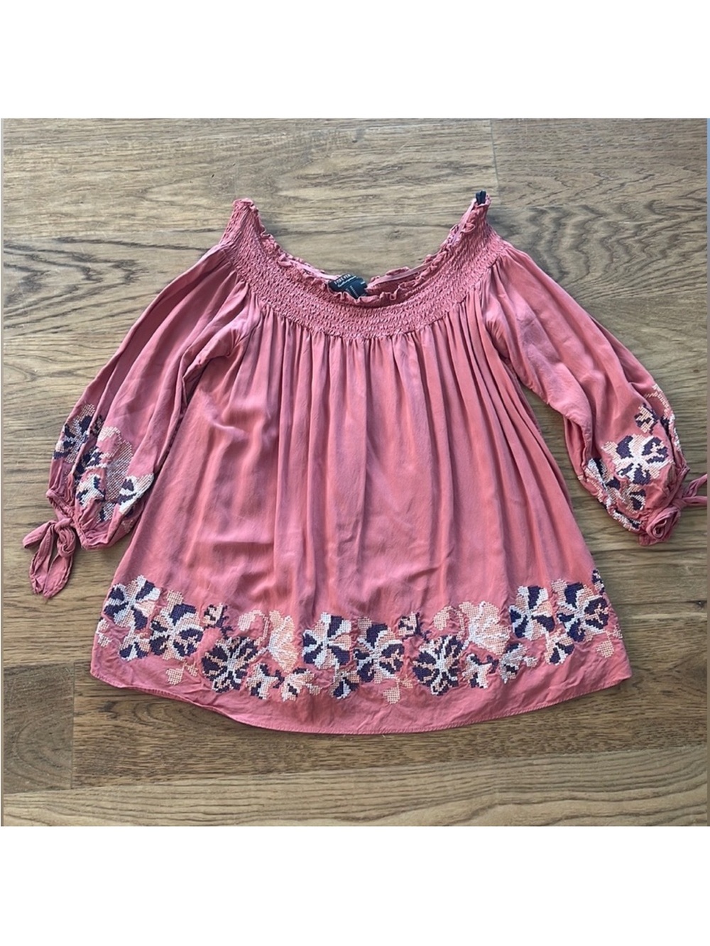 Forever 21 Dusty Rose Off-Shoulder Embroidered Blouse